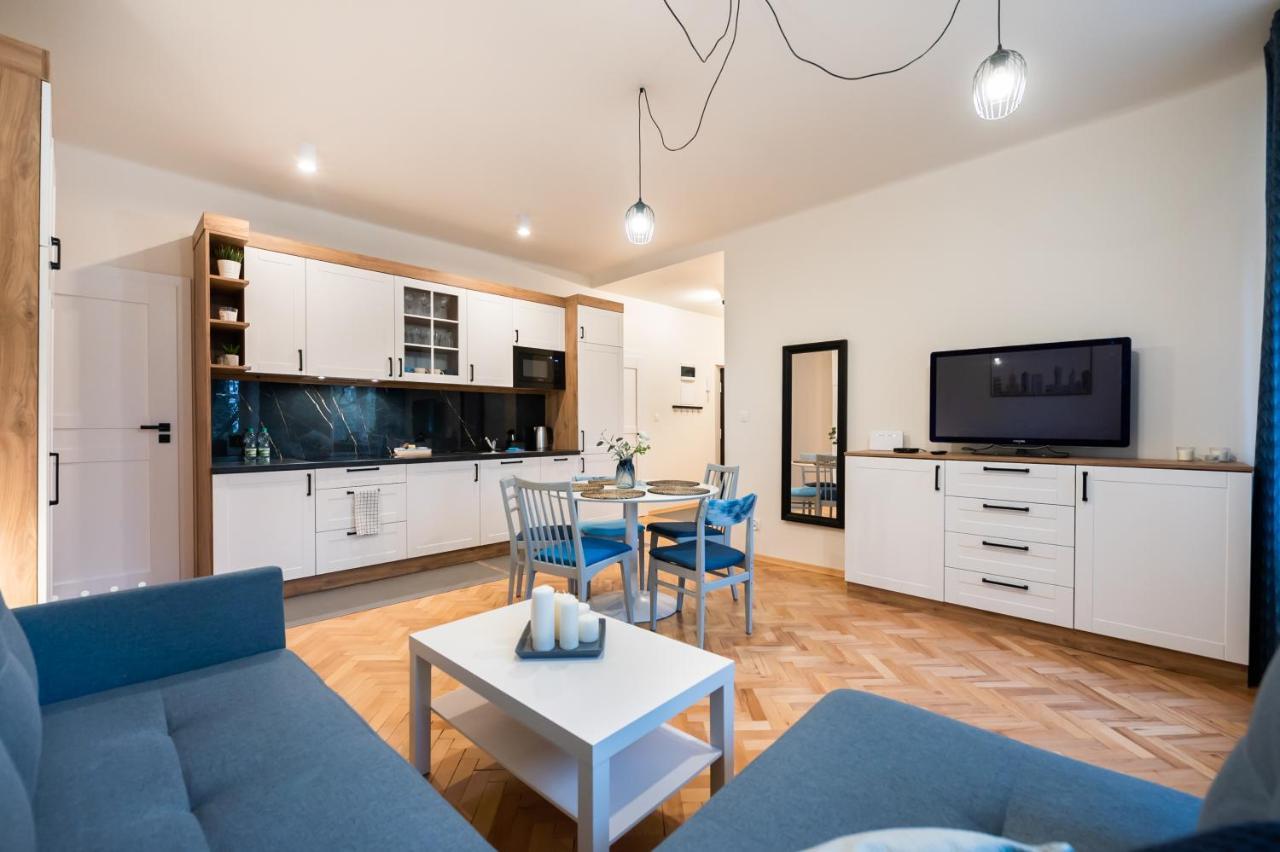 Old Town Eclectic Apartment For 6 People Varsovie Extérieur photo